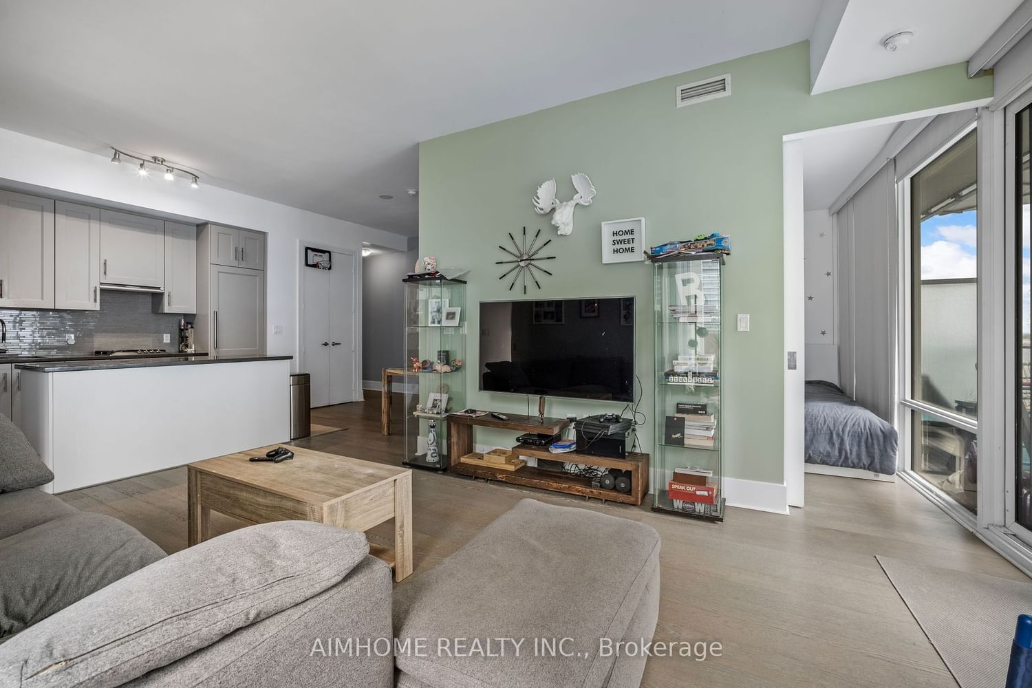 29 Queens Quay E, unit 925 for sale - image #14