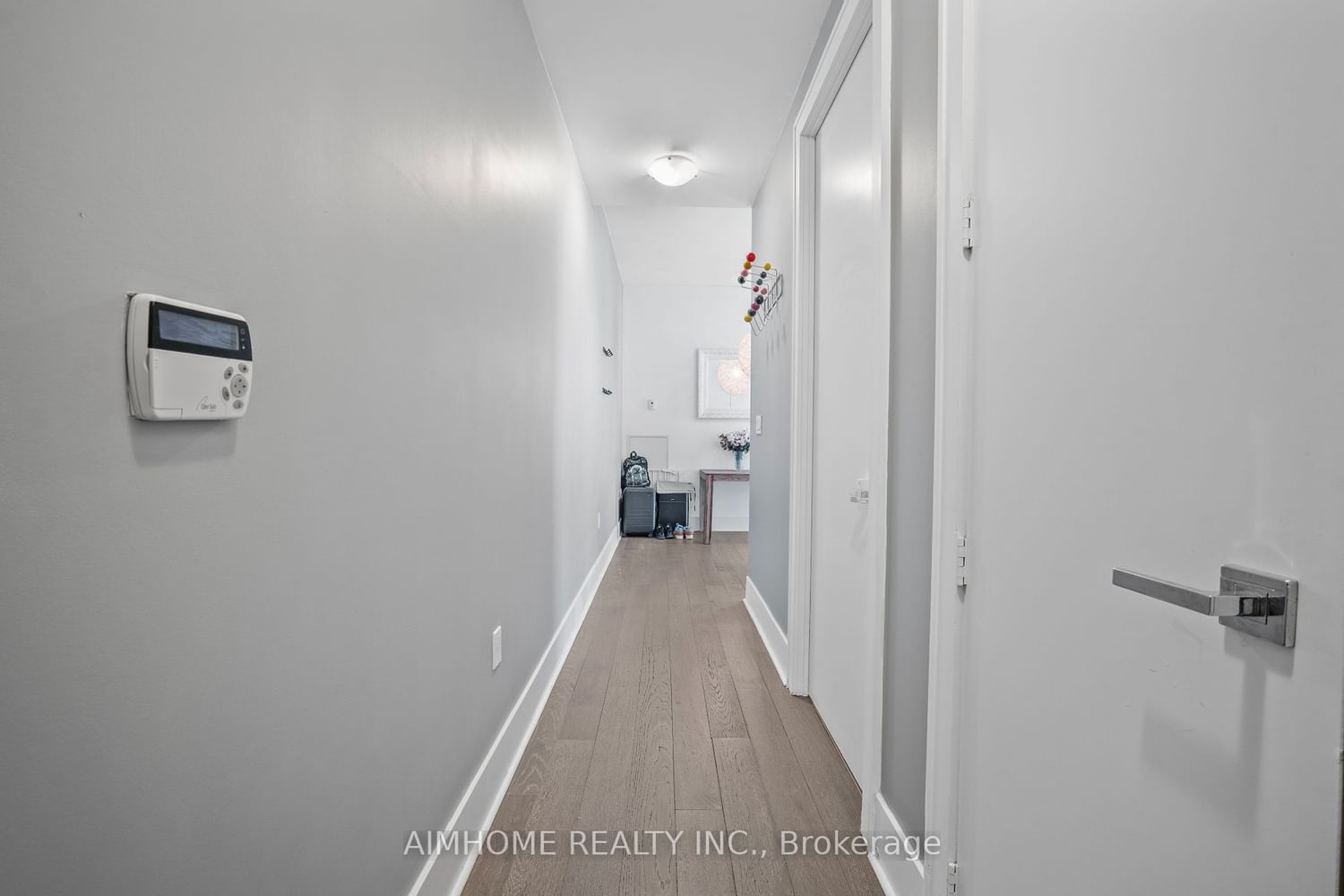 29 Queens Quay E, unit 925 for sale - image #4