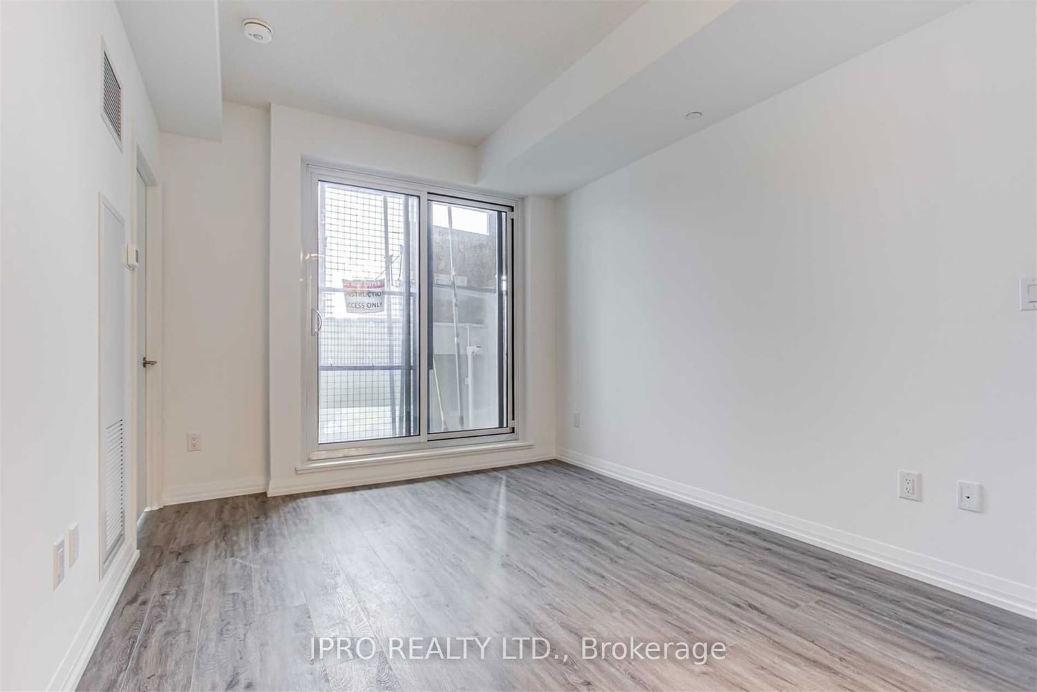 75 Canterbury Pl, unit 2103 for rent - image #6