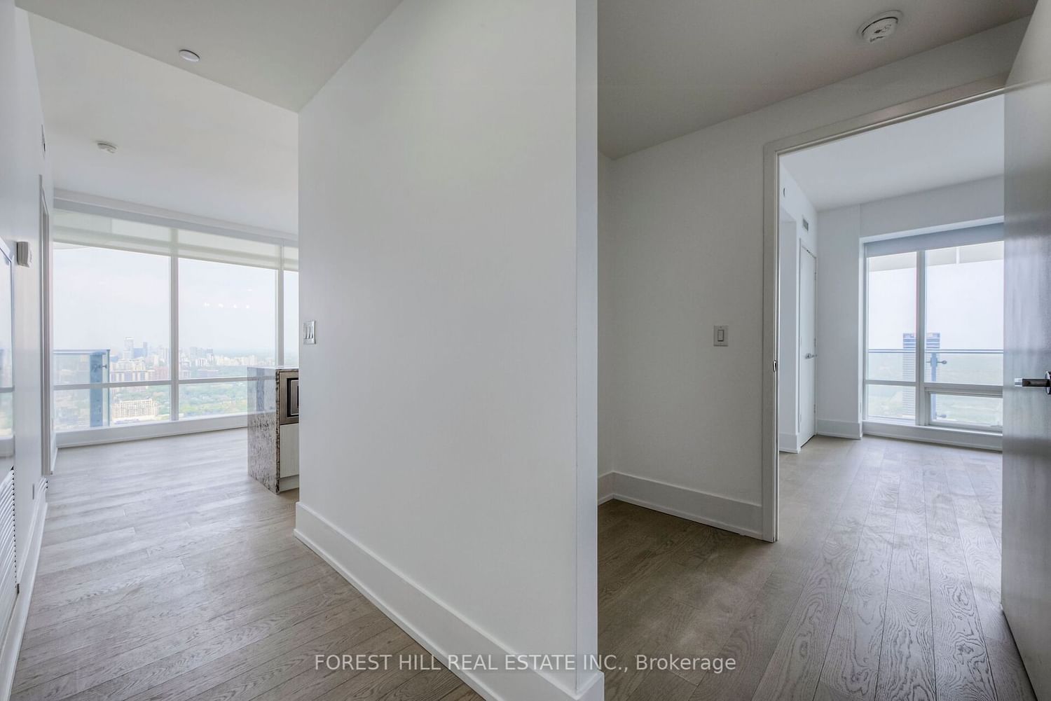 1 Bloor St E, unit 5101 for sale - image #12