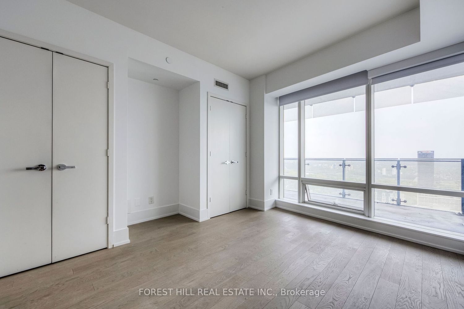 1 Bloor St E, unit 5101 for sale - image #13