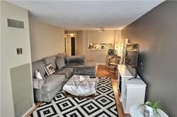 717 Bay St, unit 1002 for sale - image #2