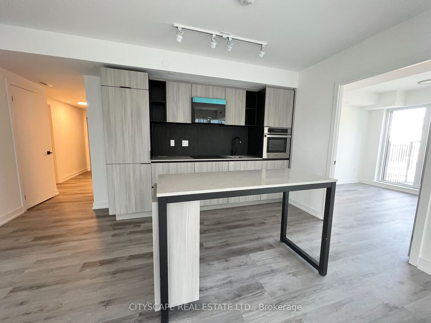 2 Augusta Ave, unit 1103 for sale - image #4