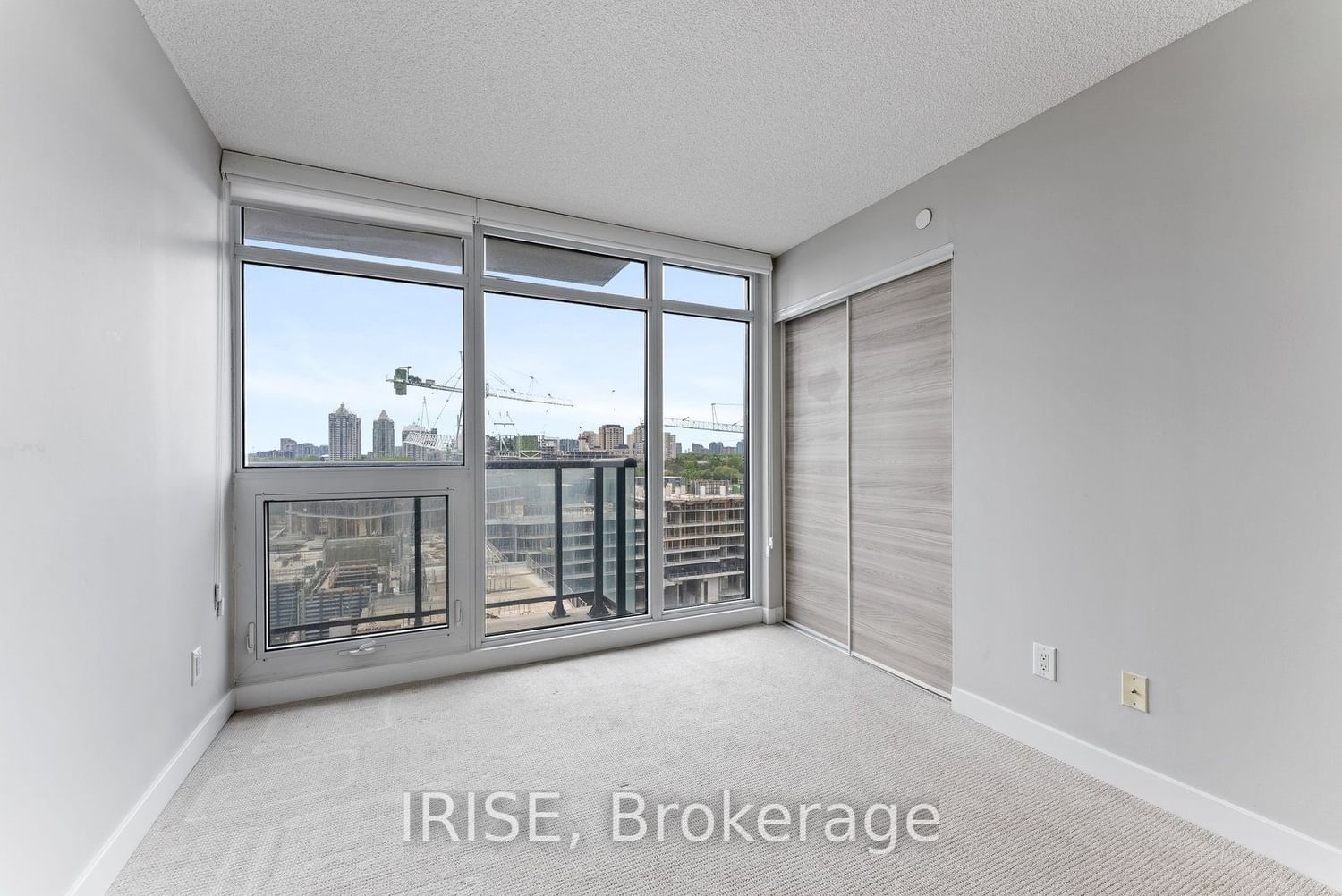 72 ESTHER SHINER Blvd, unit 1706 for sale - image #27