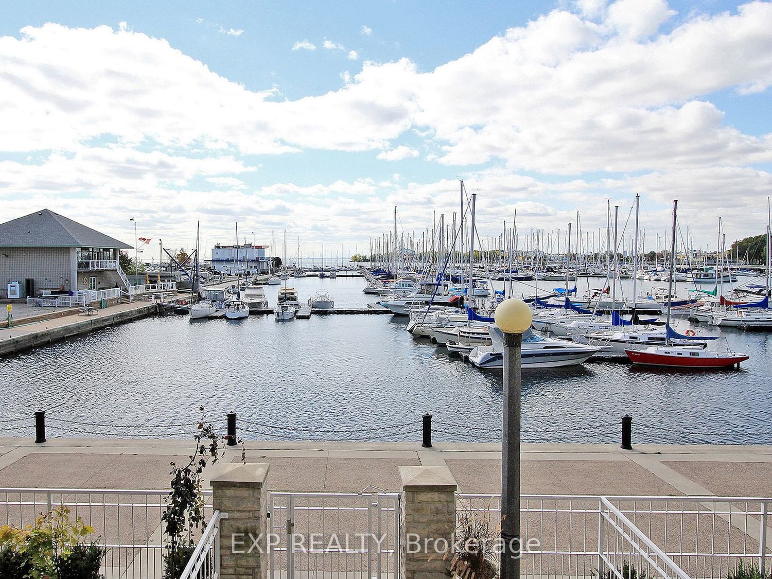 90 Stadium Rd, unit 325 for sale - image #32