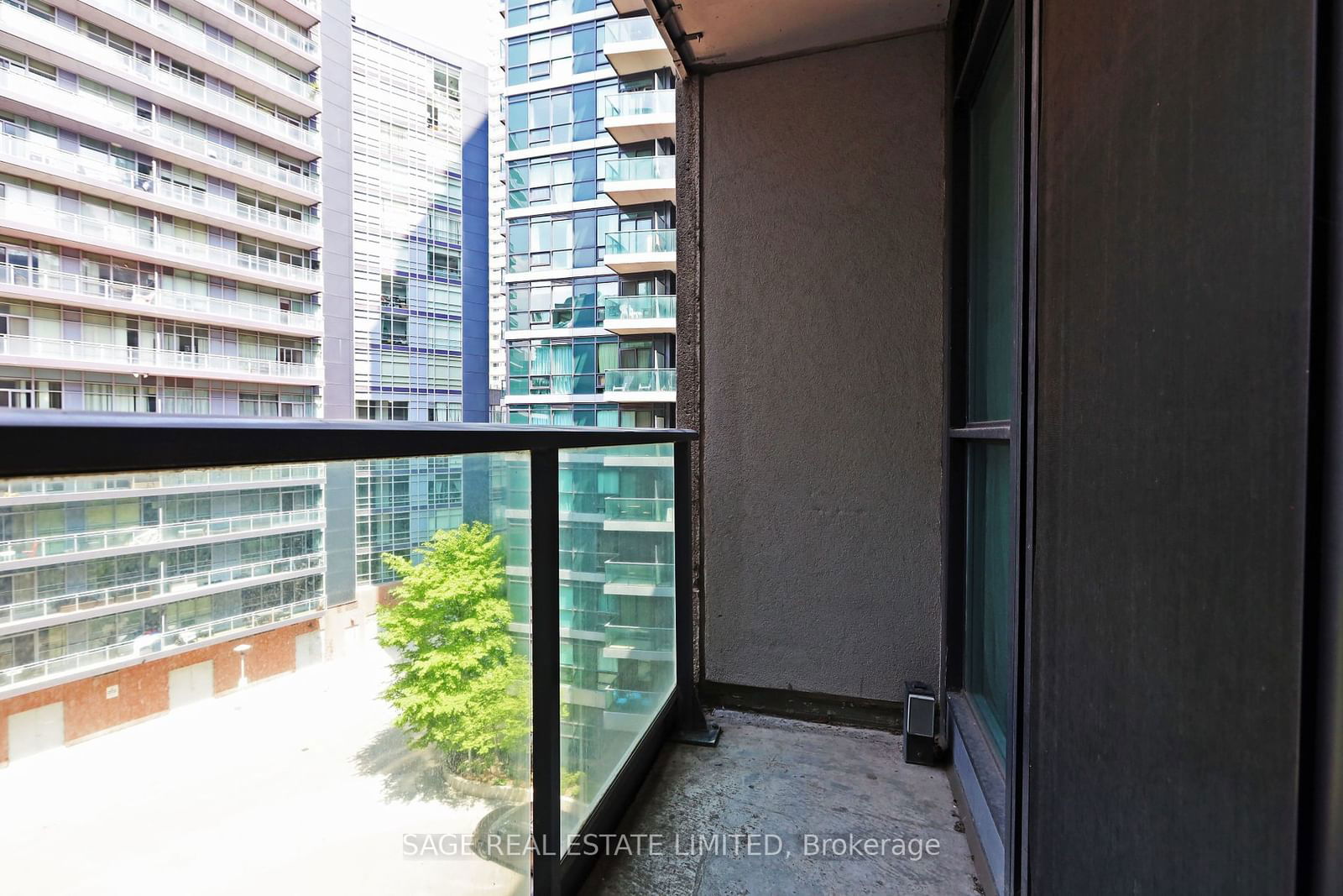 600 Fleet St, unit 633 for sale - image #19