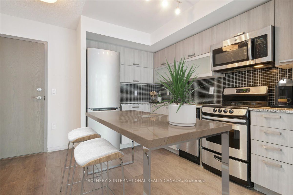 36 Lisgar St, unit 1605W for sale