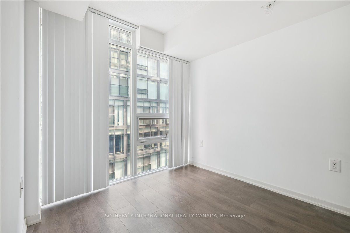 36 Lisgar St, unit 1605W for sale