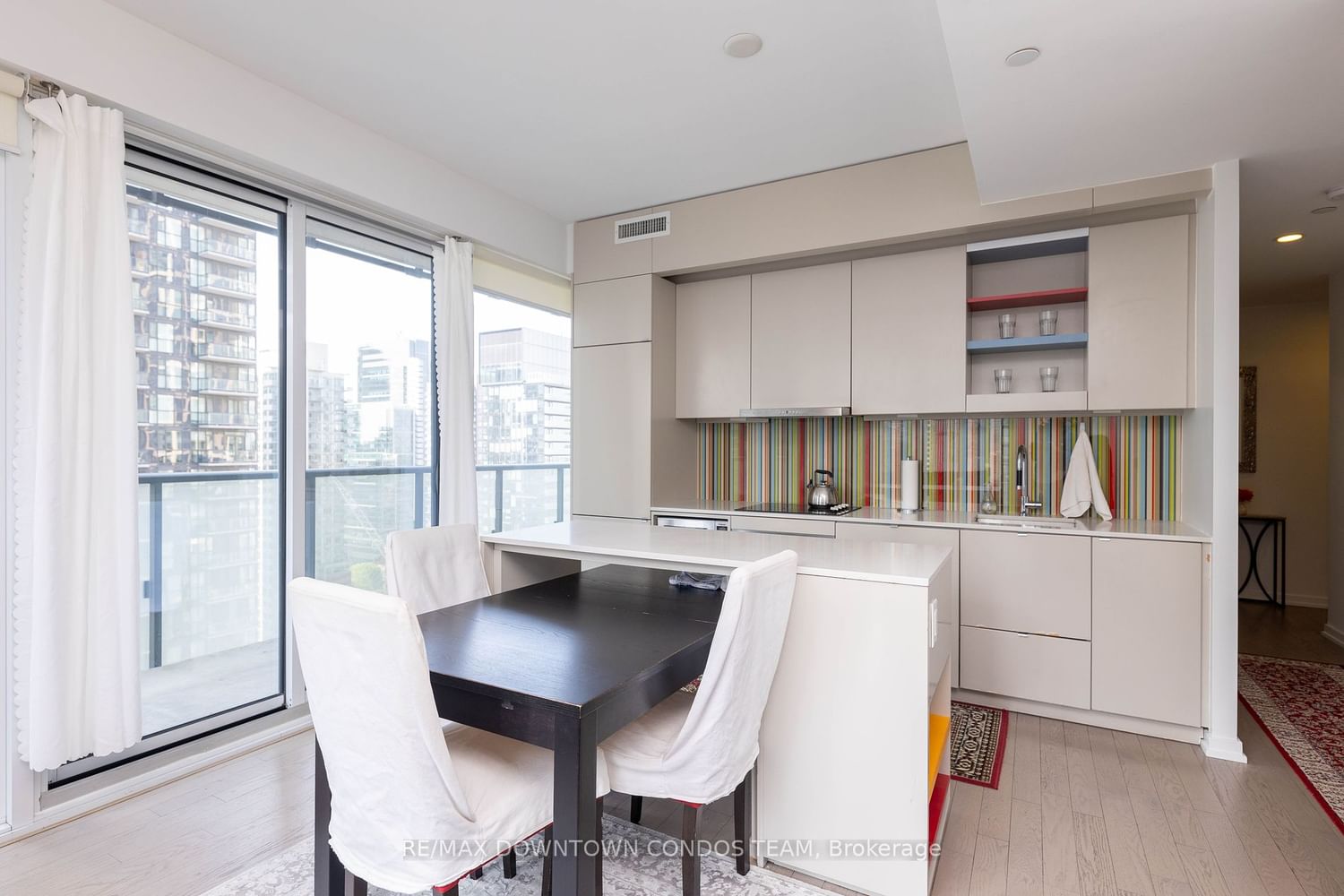 101 Peter St, unit 2806 for sale - image #20