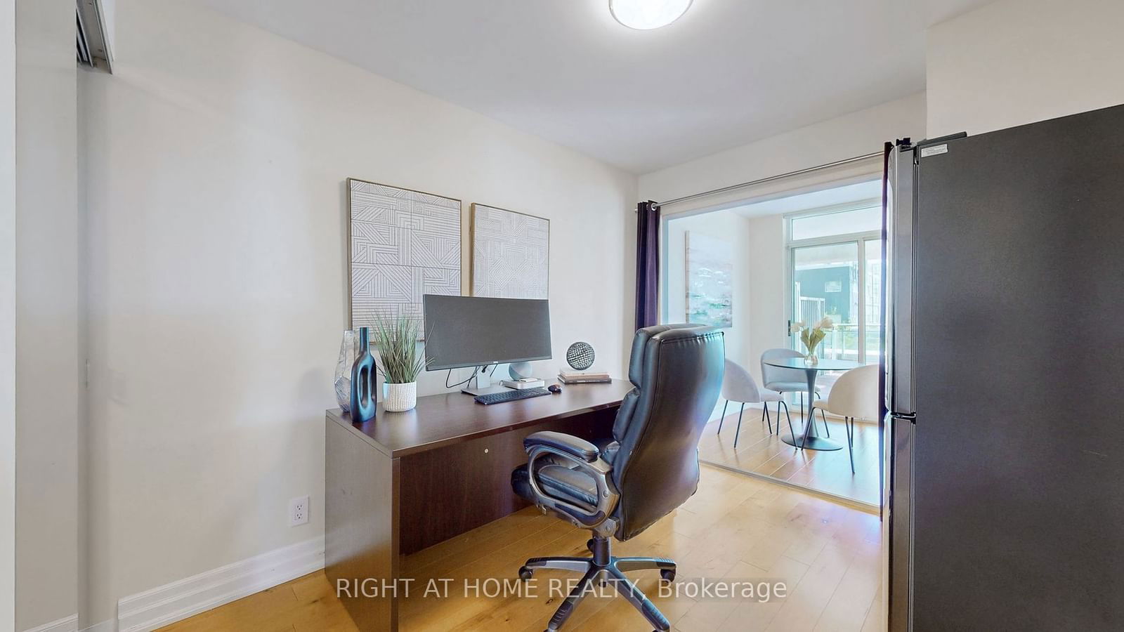 228 Queens Quay W, unit 209 for sale - image #26