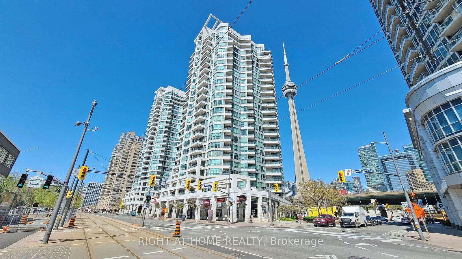 228 Queens Quay W, unit 209 for sale - image #7