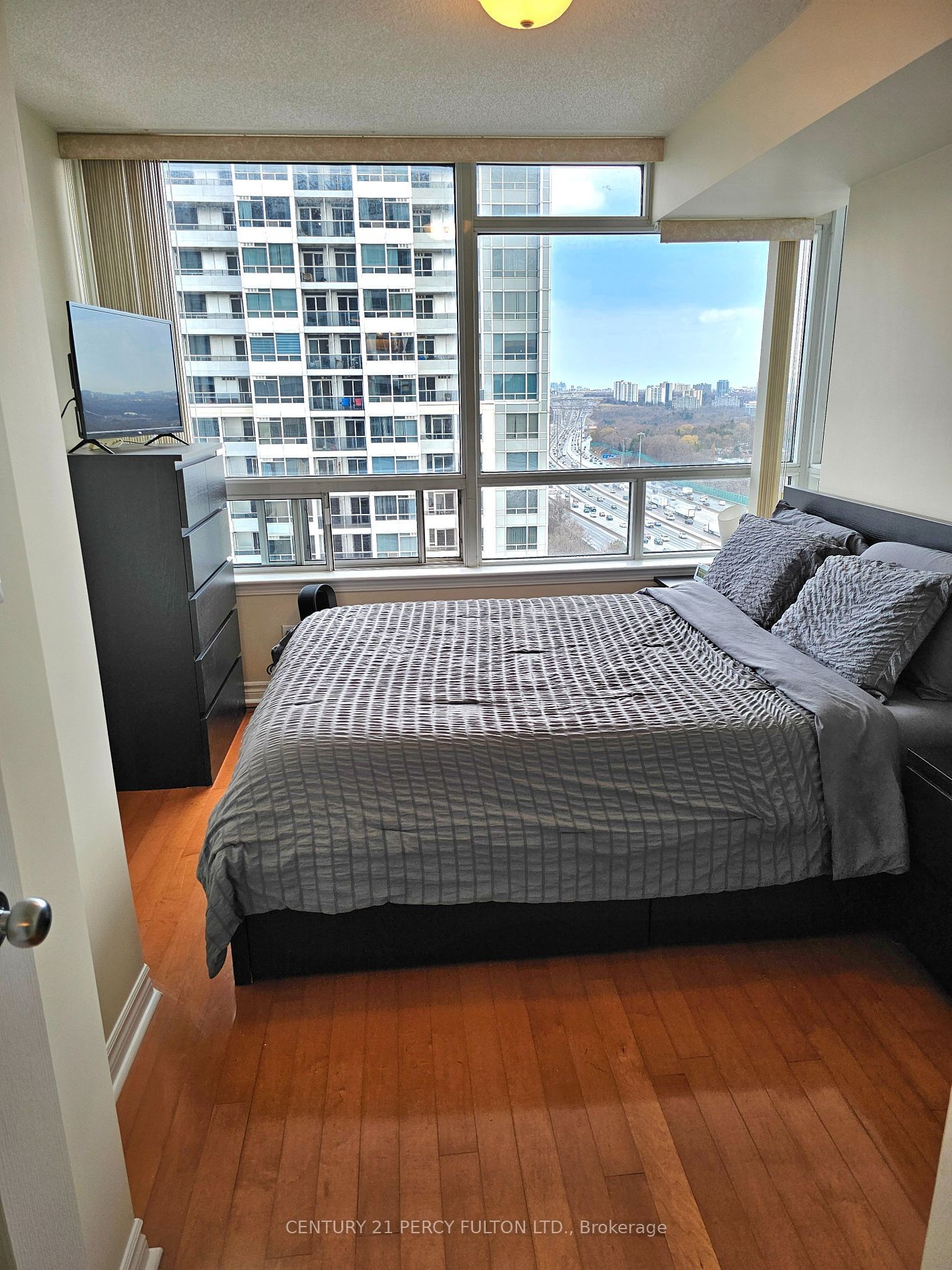 1 Rean Dr, unit 1606 for sale - image #8