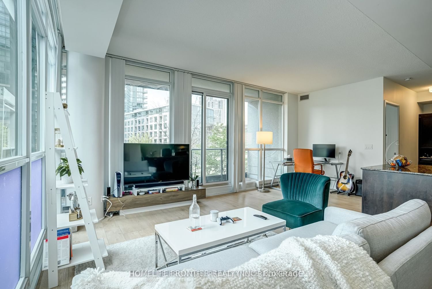 209 Fort York Blvd, unit 383 for sale - image #9