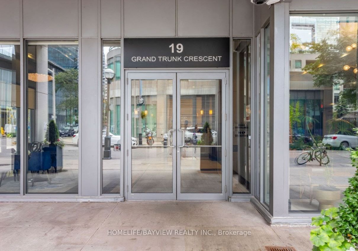 19 Grand Trunk Cres, unit 708 for sale - image #2