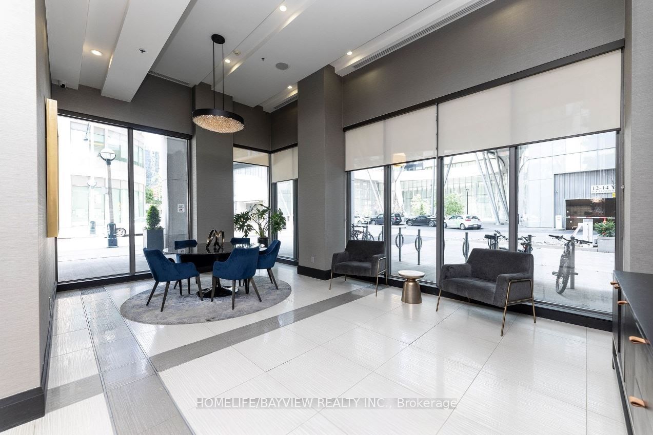 19 Grand Trunk Cres, unit 708 for sale - image #5