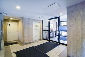 100 Leeward Glwy, unit 1708 for sale - image #13