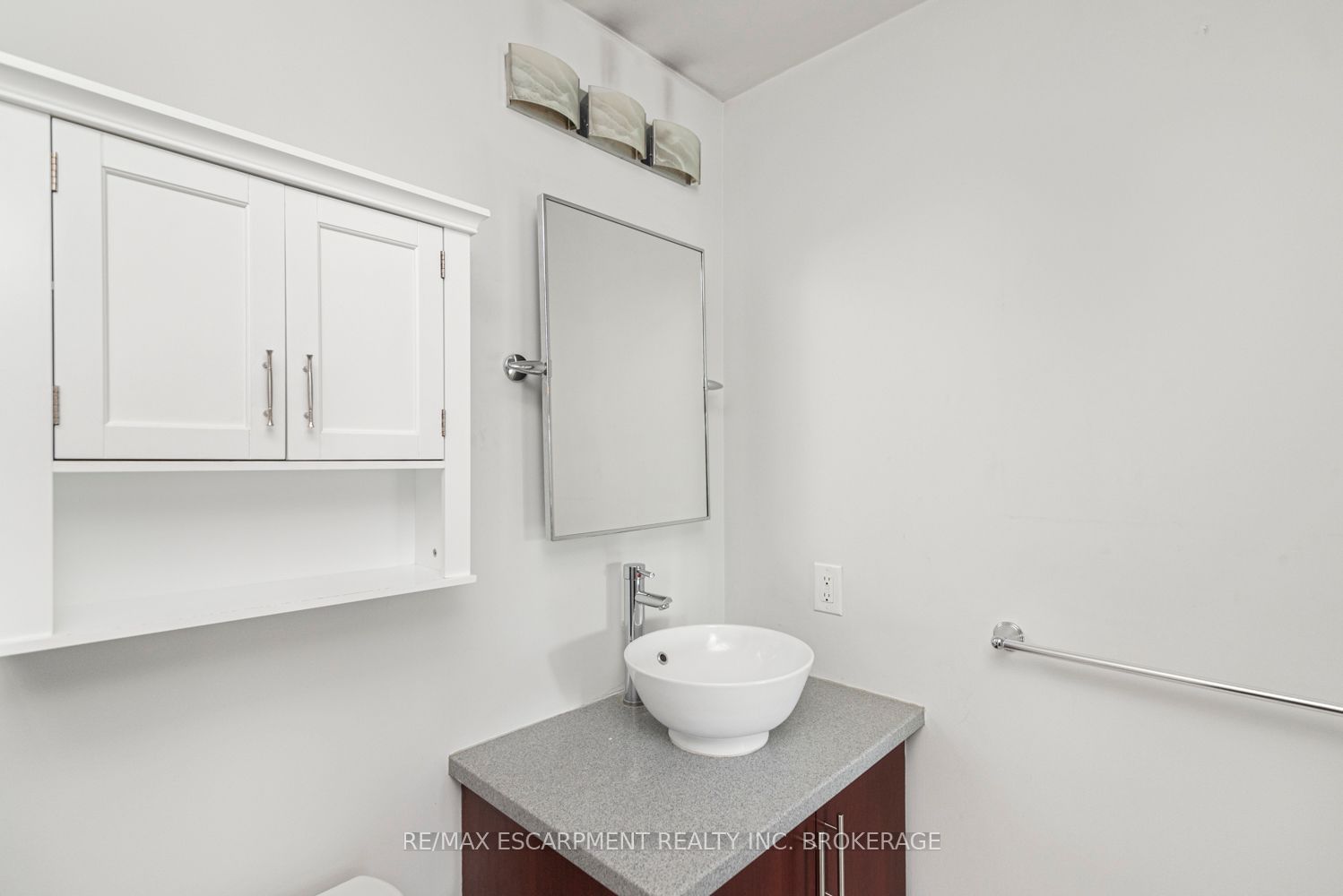 88 Broadway Ave, unit 304 for sale - image #11