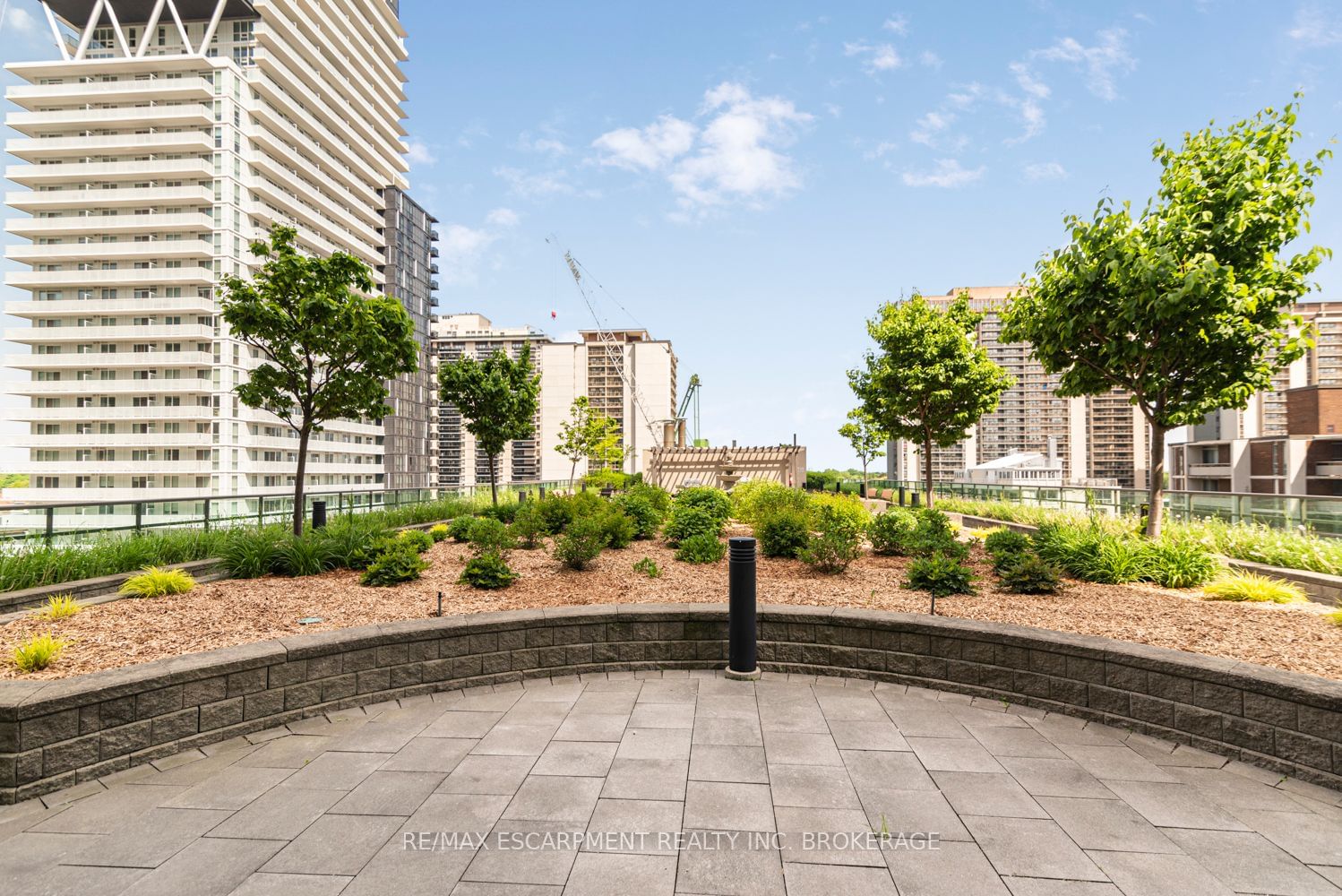 88 Broadway Ave, unit 304 for sale - image #31