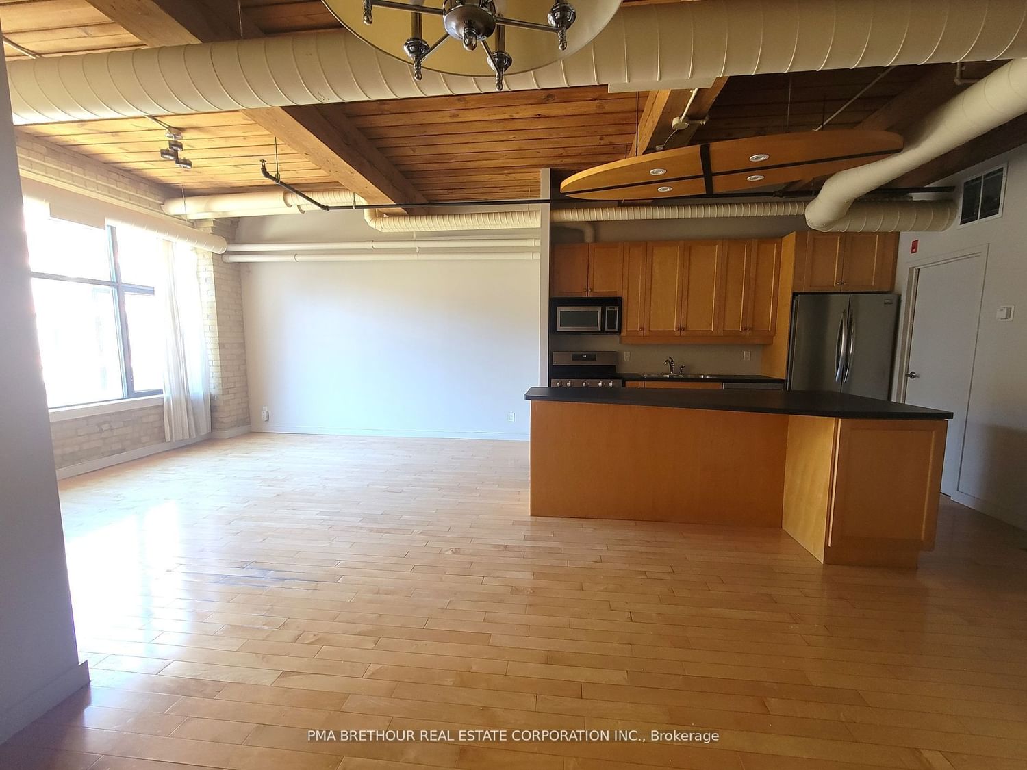 436 Wellington St W, unit 304 for rent