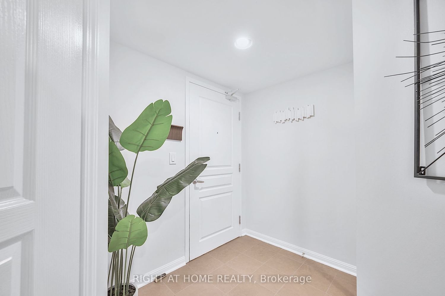 140 Simcoe St, unit 1415 for sale - image #28