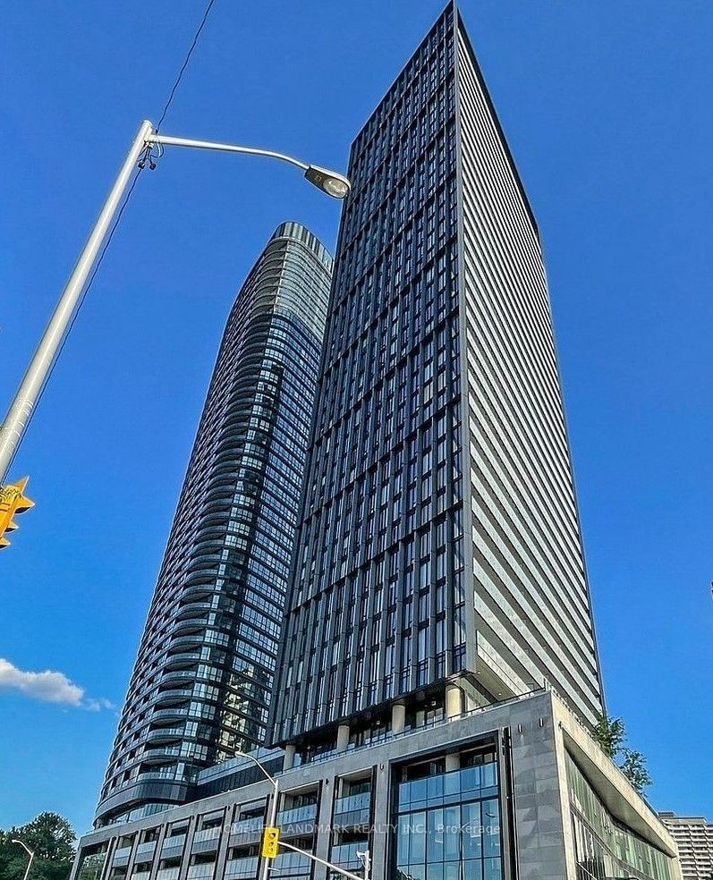 575 Bloor St E, unit 903 for sale - image #1