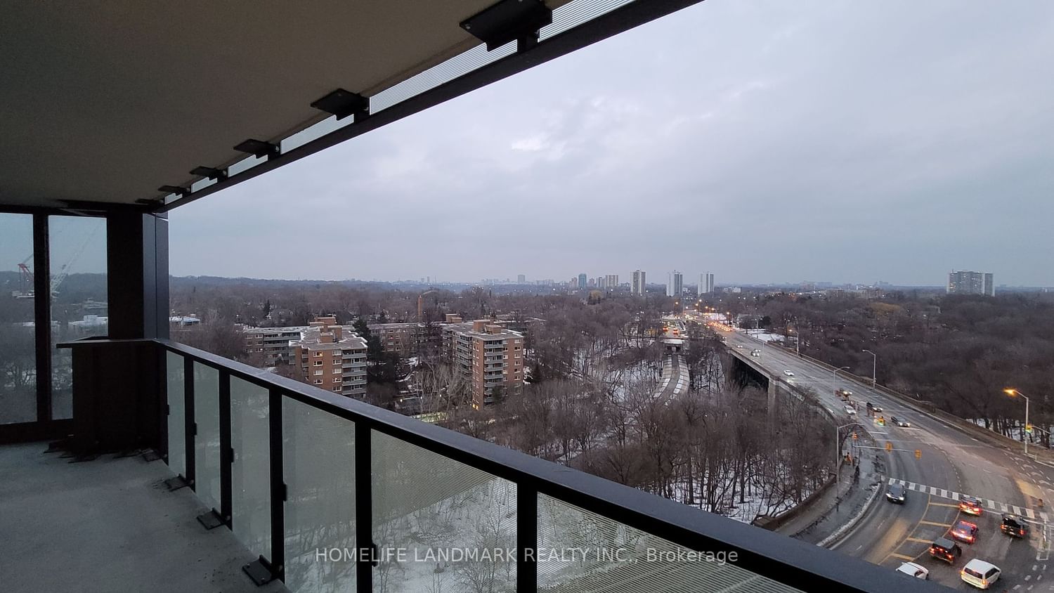 575 Bloor St E, unit 903 for sale - image #13