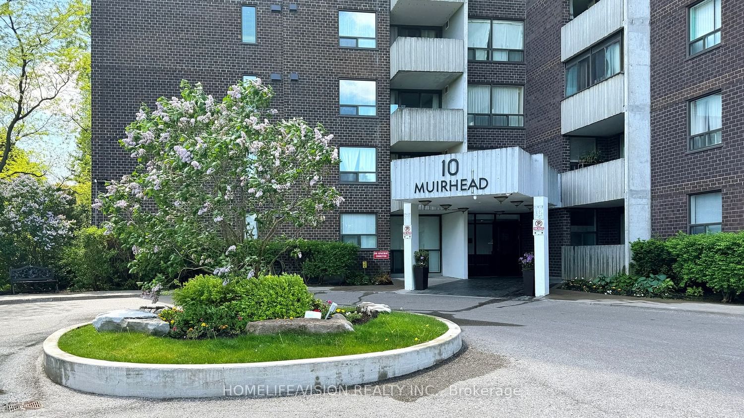 10 Muirhead Rd, unit 301 for sale - image #3