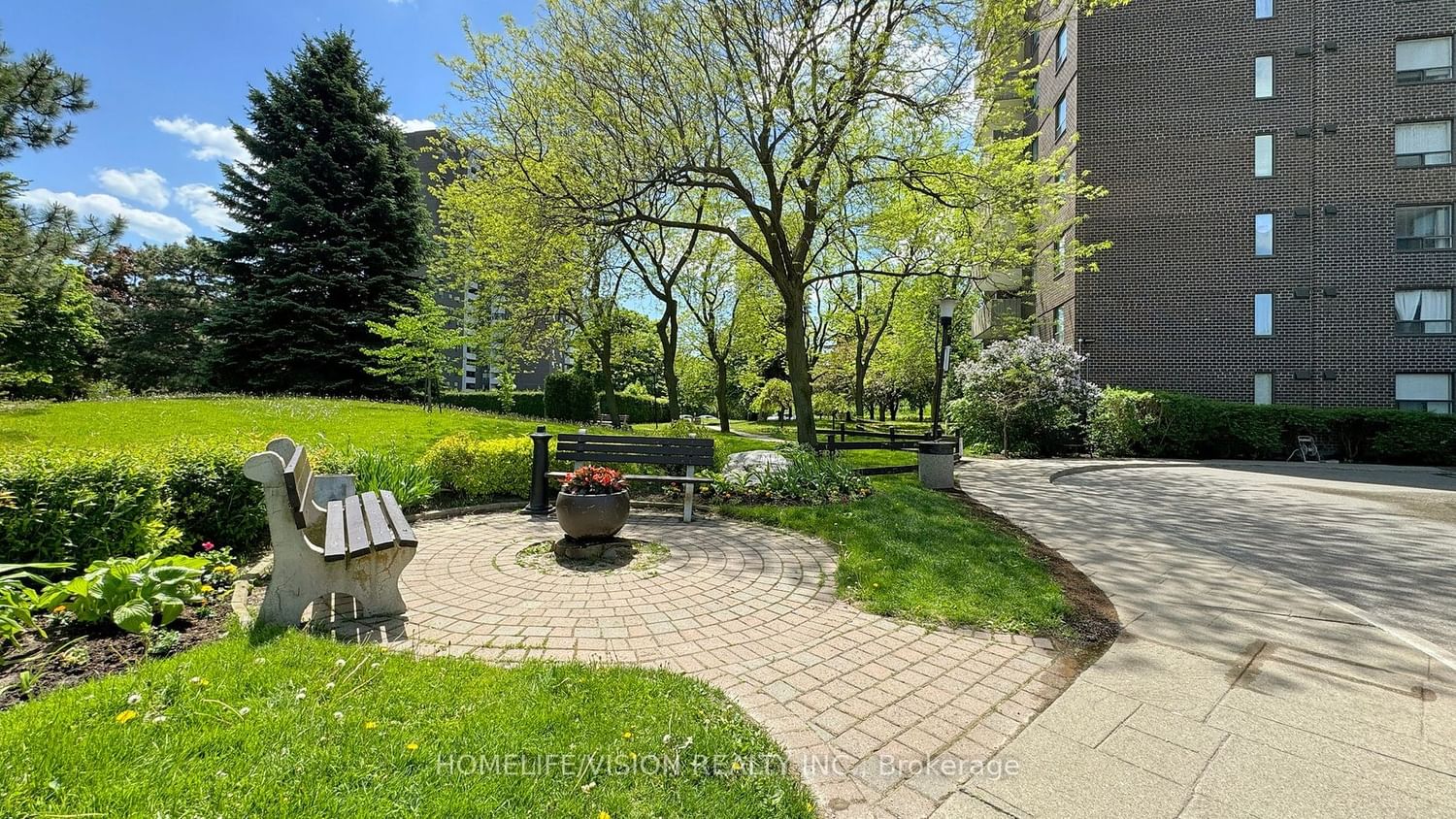 10 Muirhead Rd, unit 301 for sale - image #33