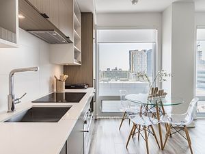 20 Edward St N, unit 1302 for rent