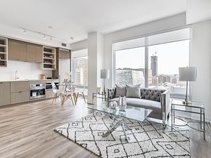 20 Edward St N, unit 1302 for rent - image #8