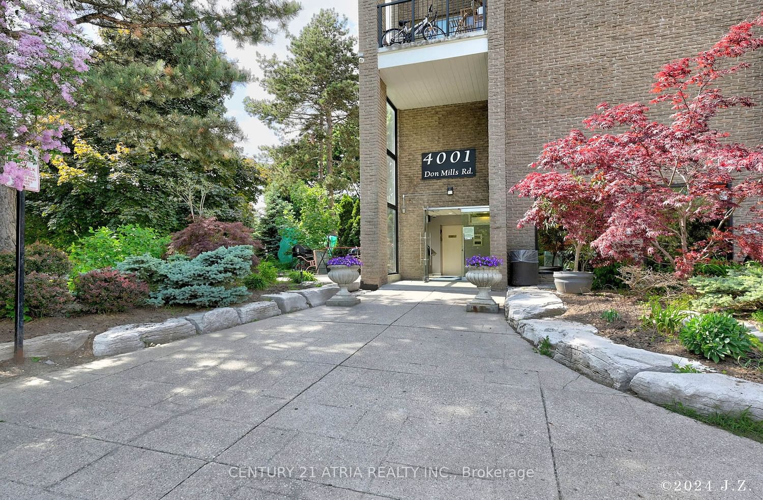 4001 don mills Rd, unit 135 for sale