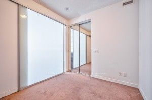 770 Bay St, unit 1008 for sale - image #14