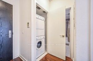 770 Bay St, unit 1008 for sale - image #6