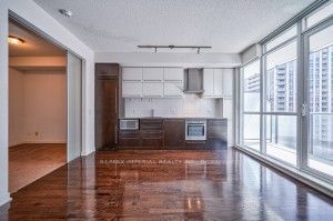 770 Bay St, unit 1008 for sale - image #9