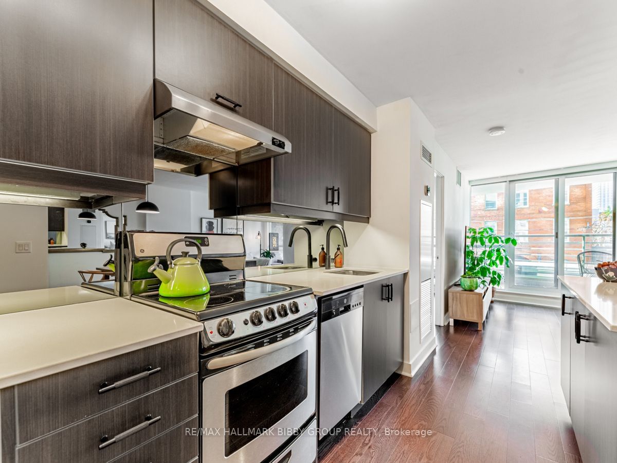 320 Richmond St E, unit 209 for sale - image #4