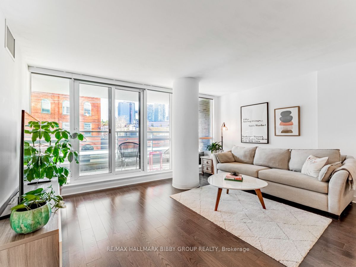 320 Richmond St E, unit 209 for sale - image #9