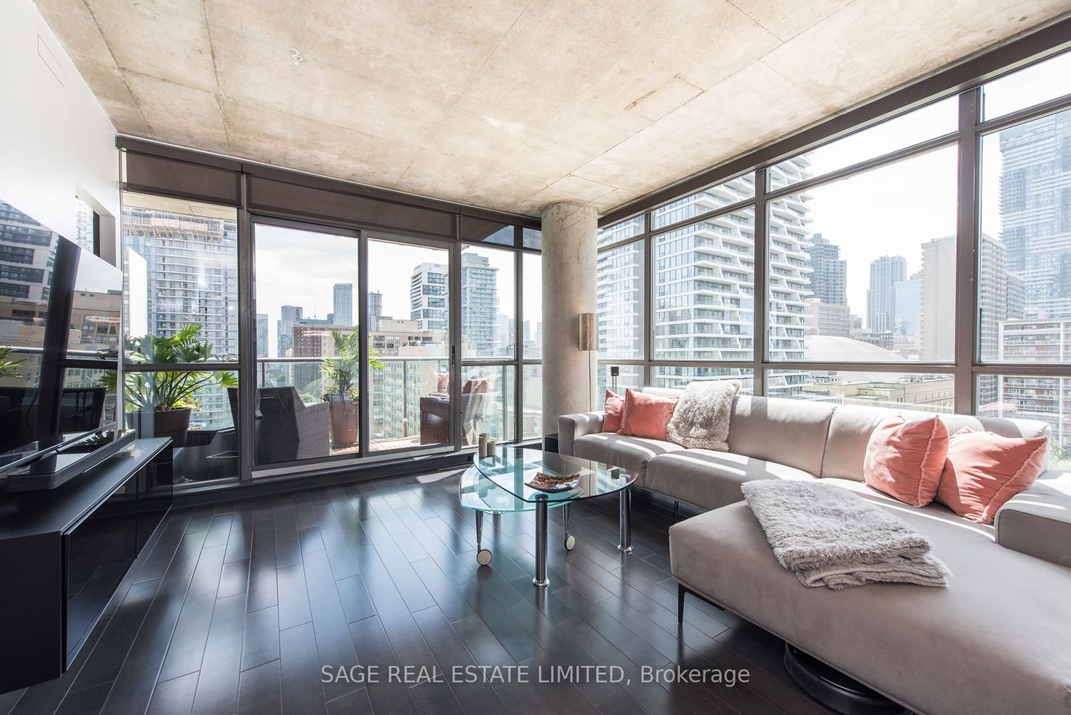 285 Mutual St, unit 1108 for sale - image #3