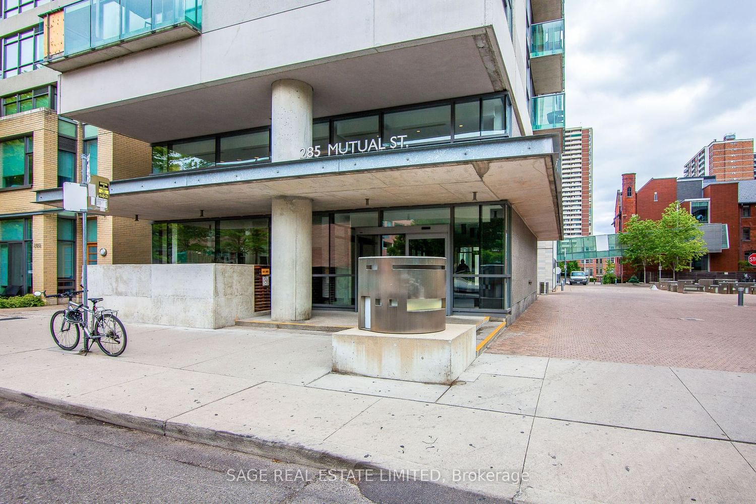 285 Mutual St, unit 1108 for sale - image #39