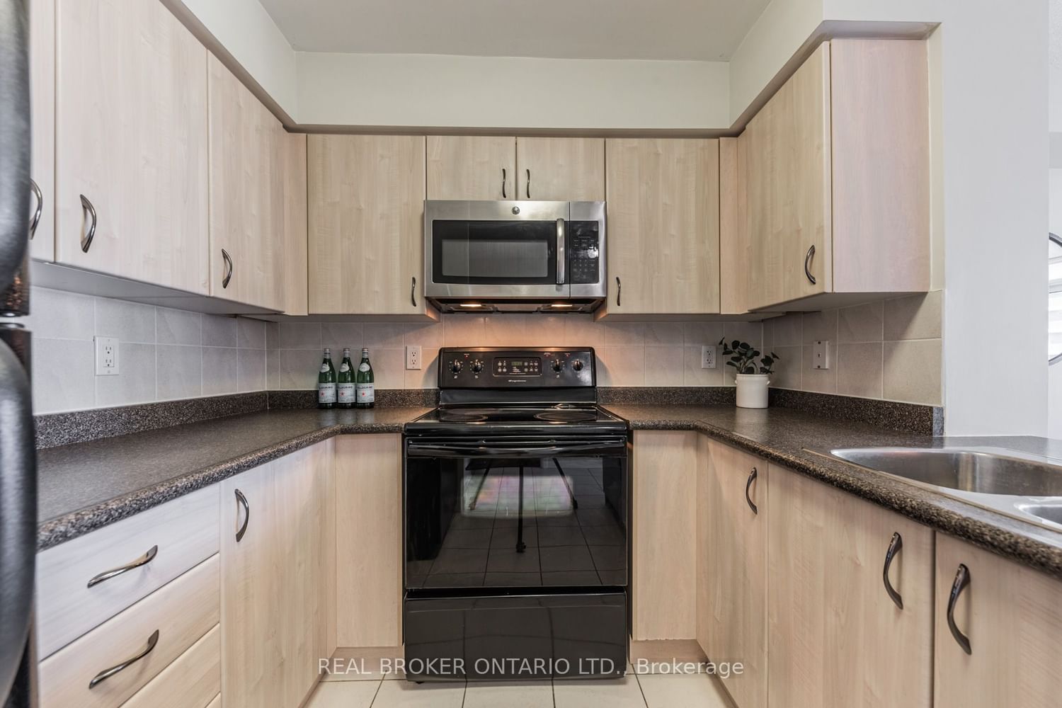 4968 Yonge St, unit 3306 for sale - image #11