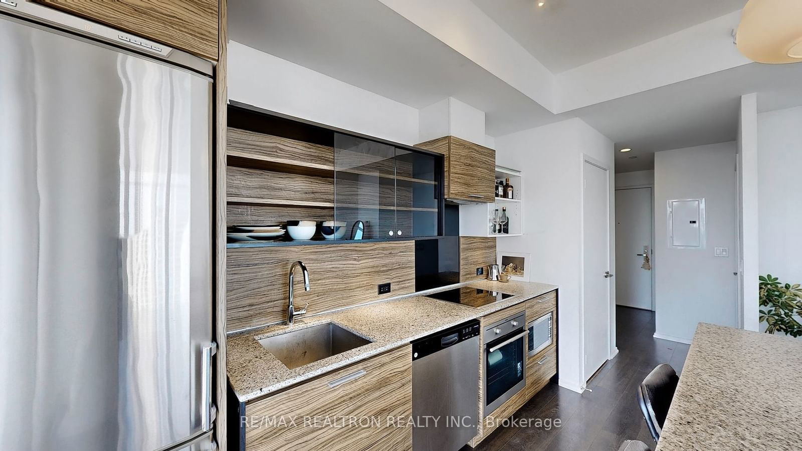 75 St Nicholas St, unit 3208 for sale - image #11