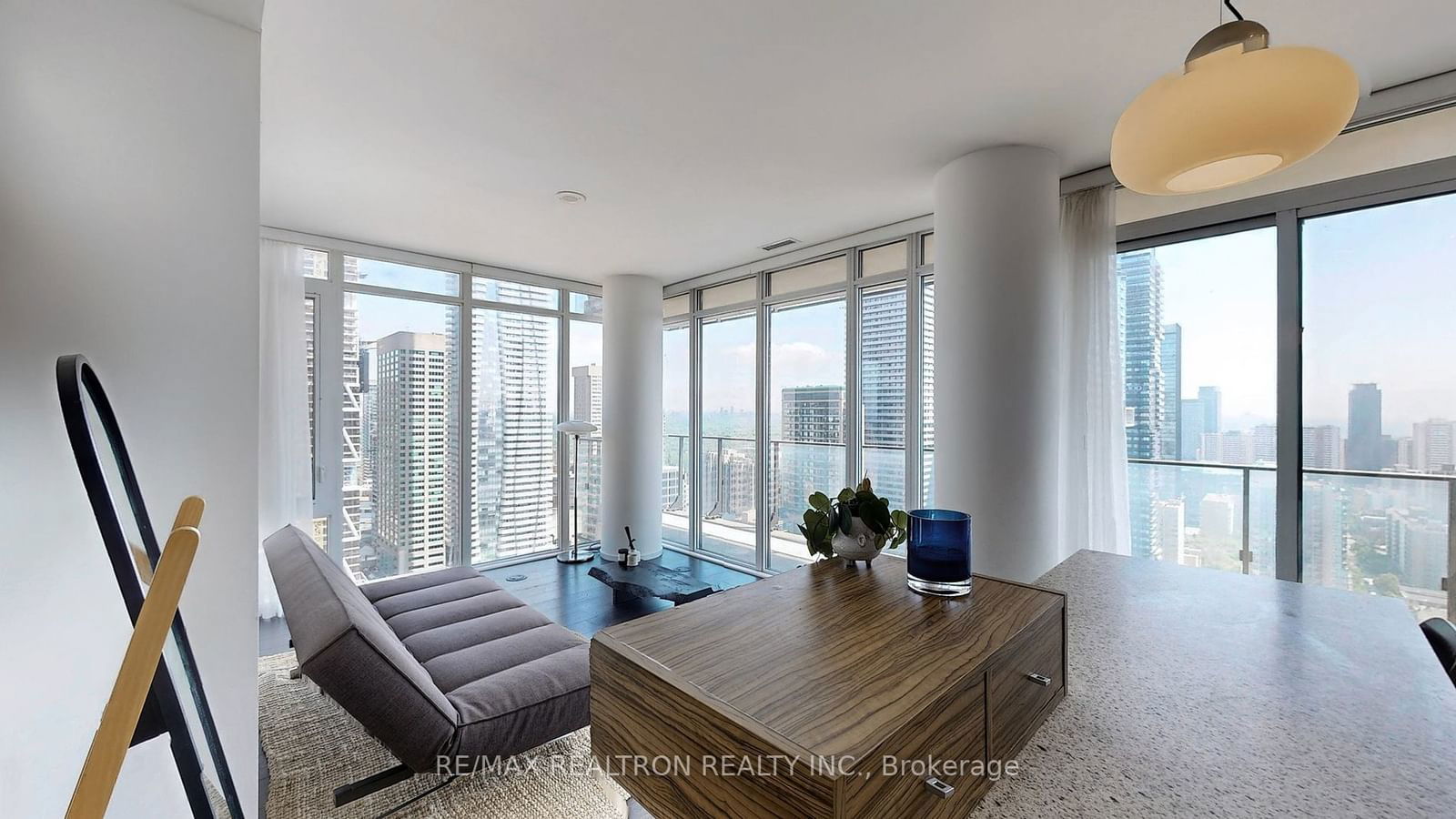 75 St Nicholas St, unit 3208 for sale - image #9