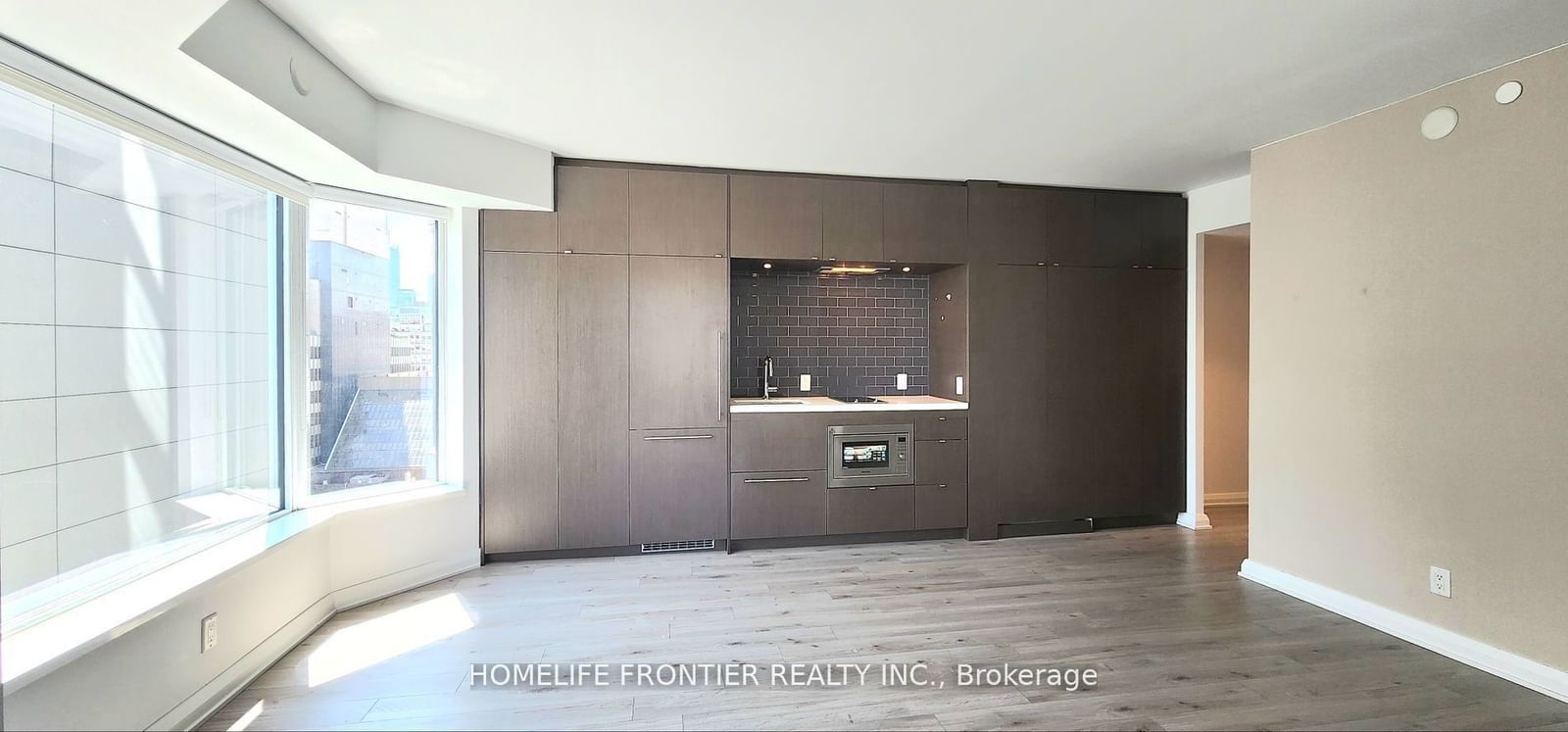 155 Yorkville Ave, unit 1204 for sale - image #6