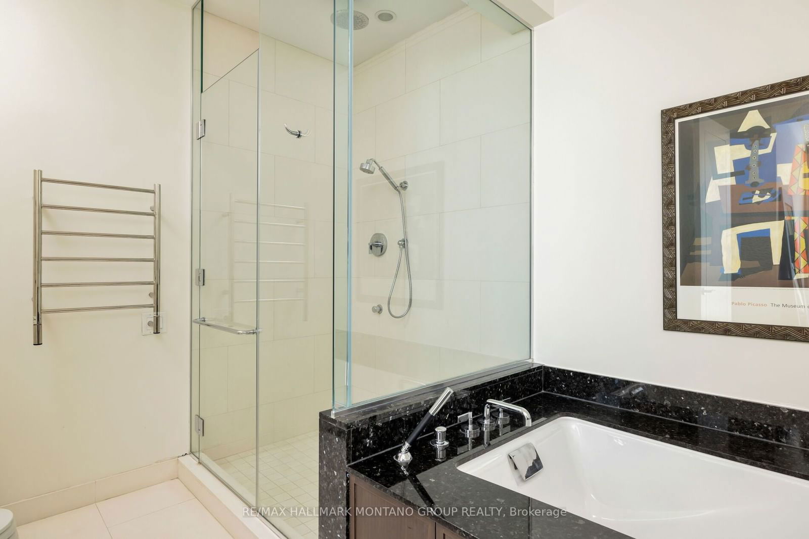 183 Wellington St W, unit 3303 for sale - image #30