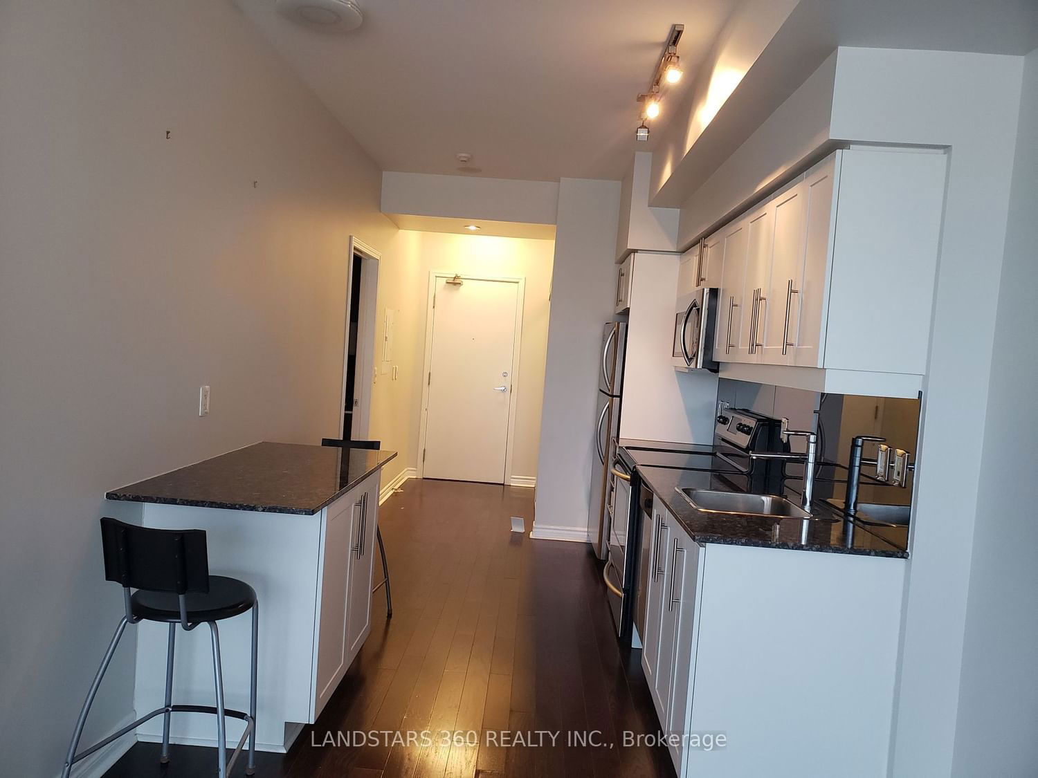 2885 Bayview Ave, unit 441 for rent - image #1