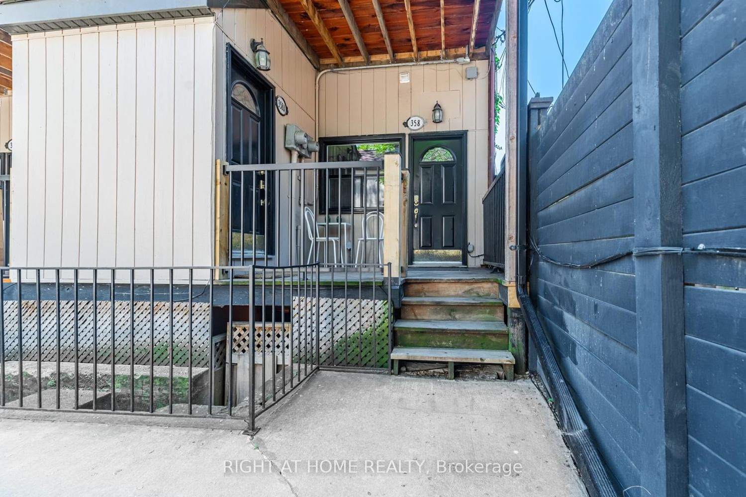 358 Dundas St E for sale  - image #19