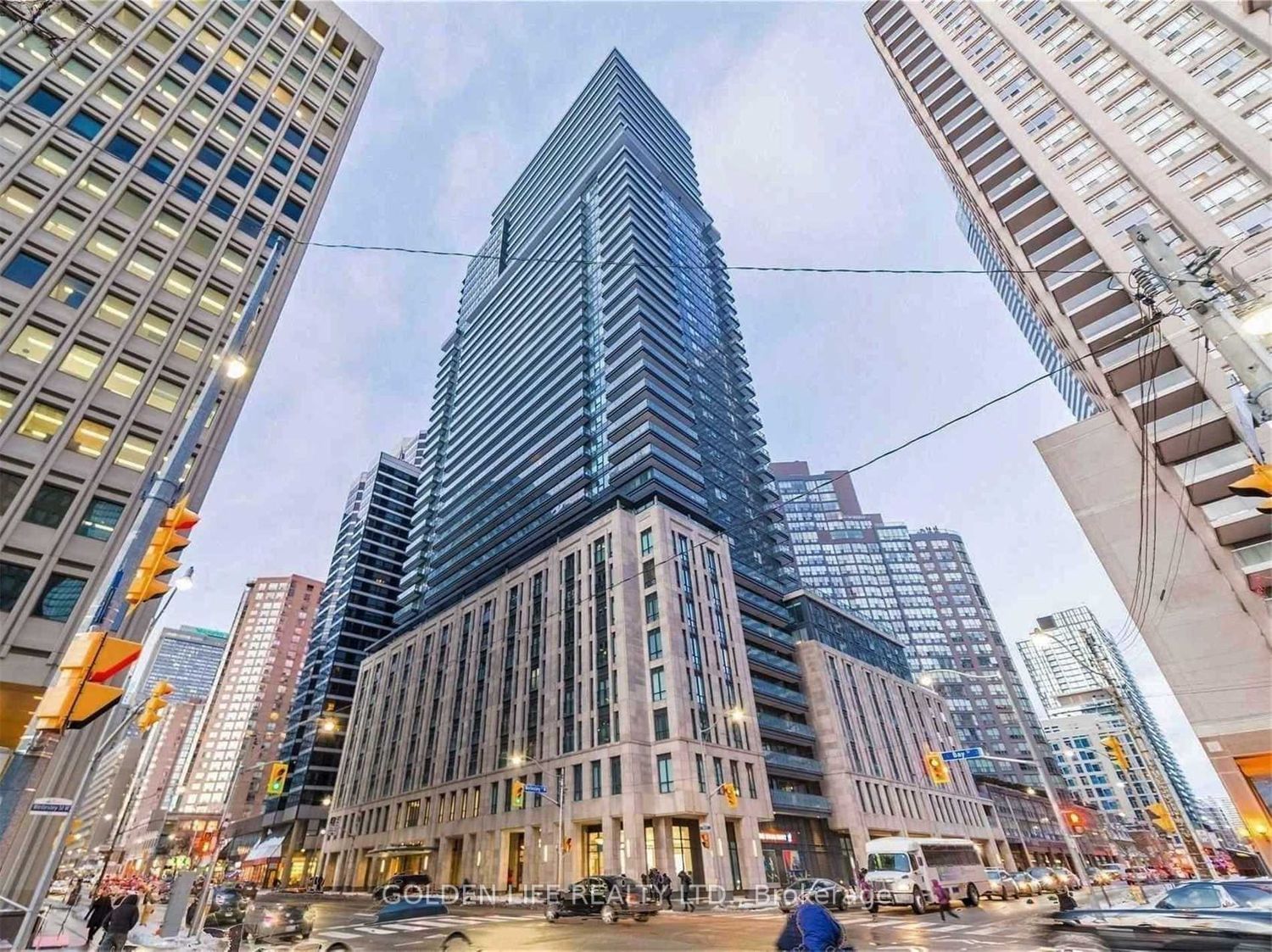 955 Bay St, unit 4007 for sale - image #1