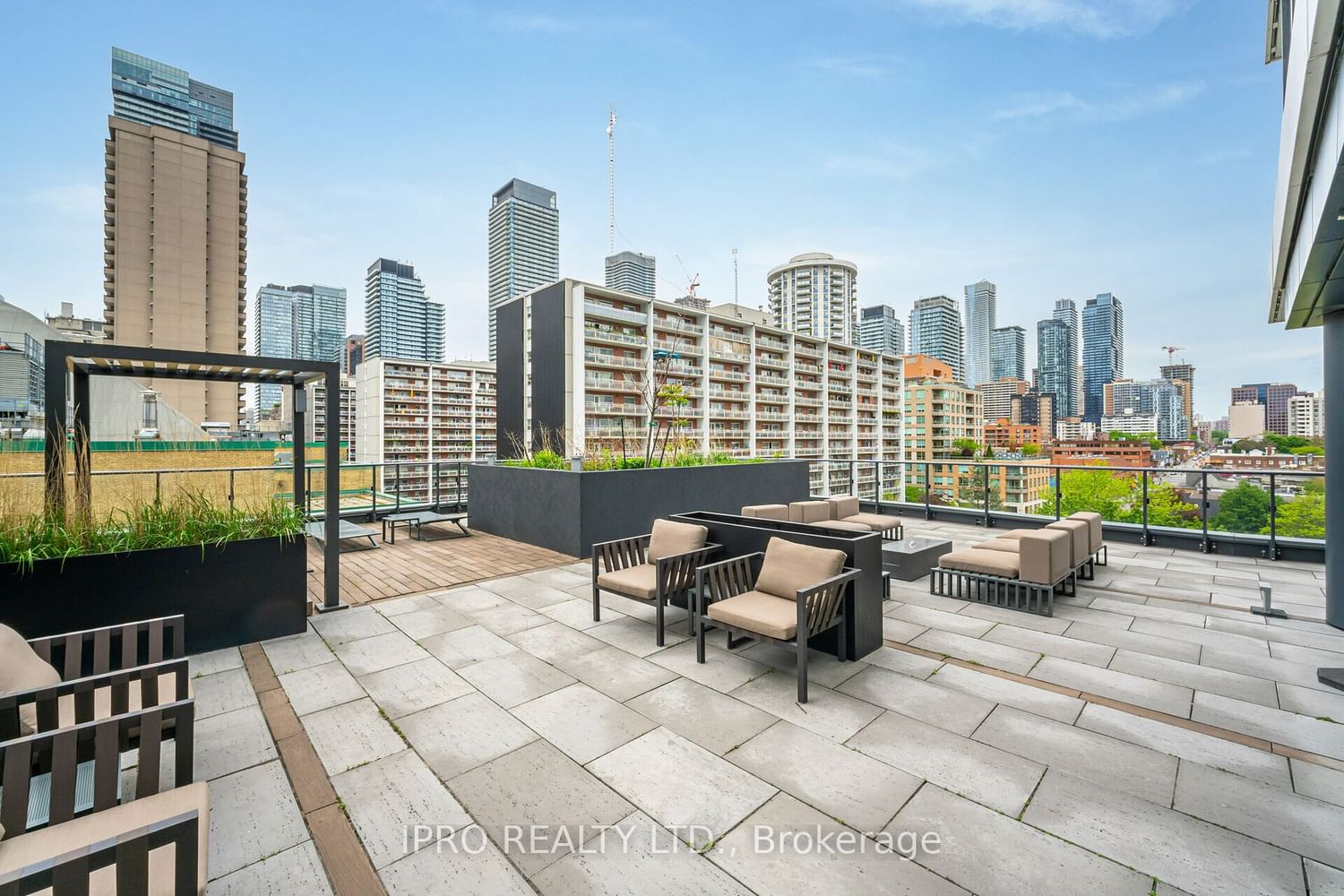 85 Wood St, unit 3902 for rent - image #29