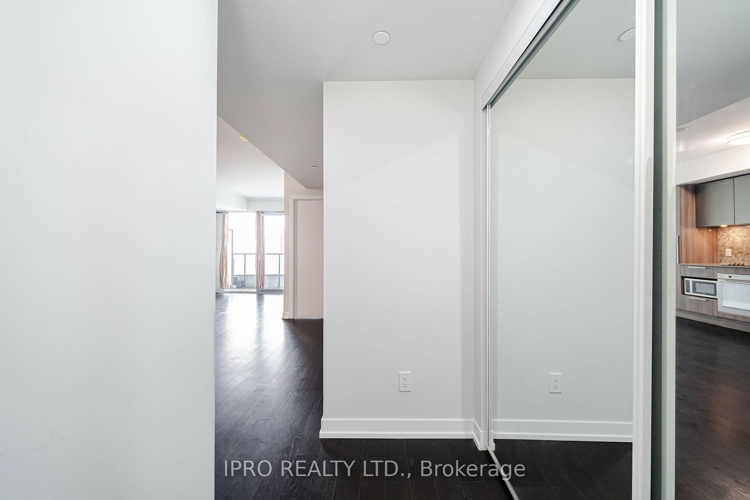 85 Wood St, unit 3902 for rent - image #6