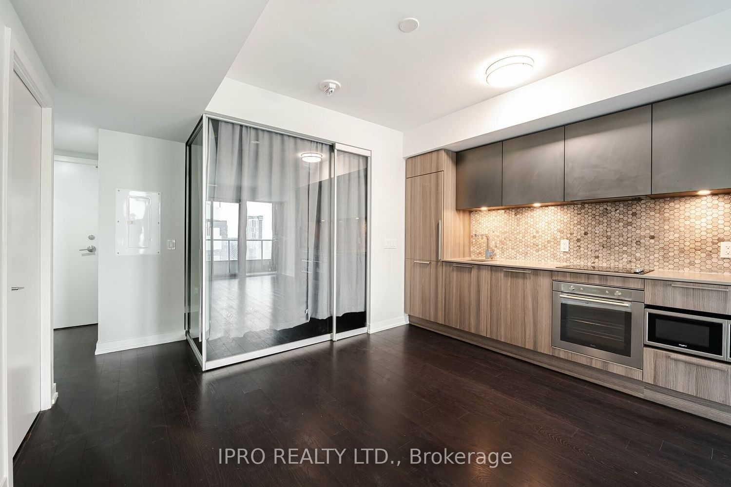 85 Wood St, unit 3902 for rent - image #8