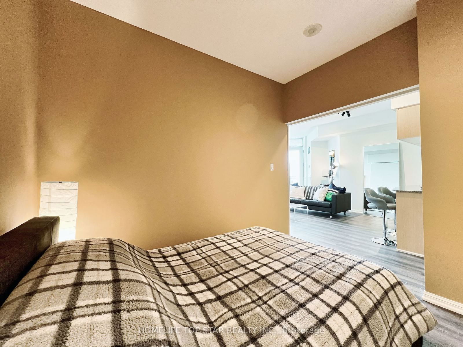 228 Queens Quay W, unit 1006 for sale - image #12